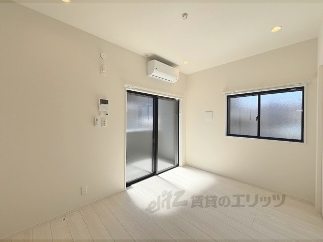 居室・リビング　洋室