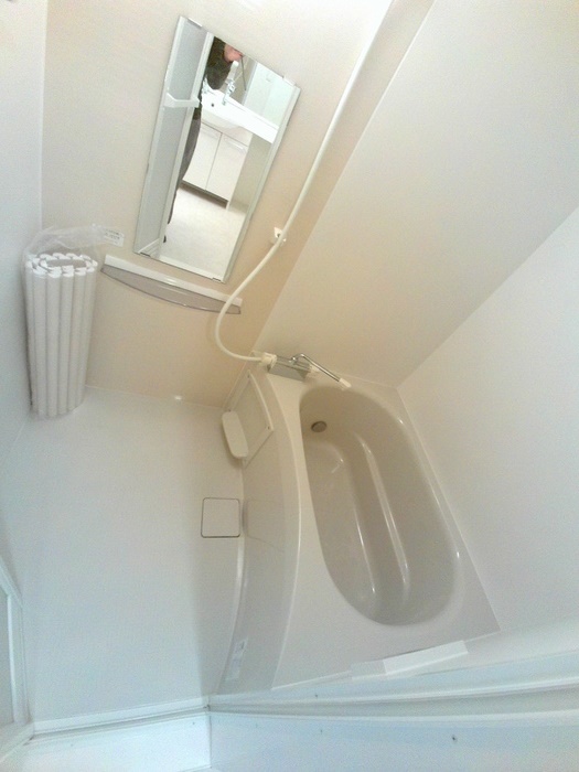 バス・シャワールーム　清潔感のある浴室♪