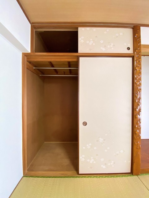 収納　和室８帖　収納