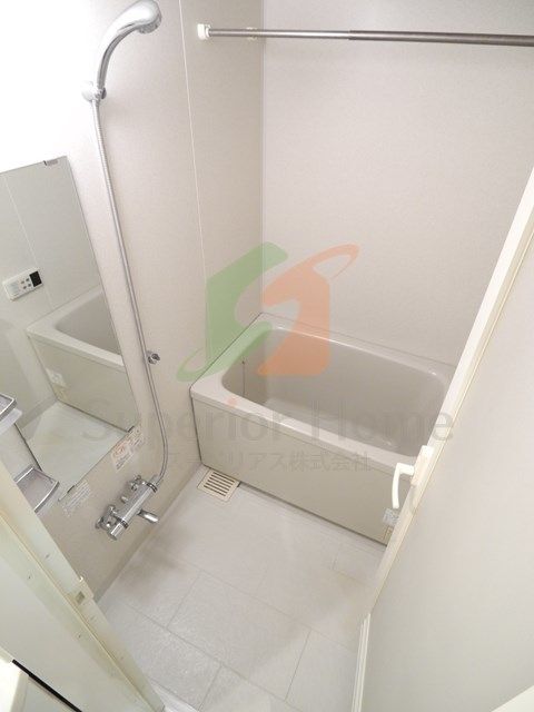 バス・シャワールーム　N35 EAST