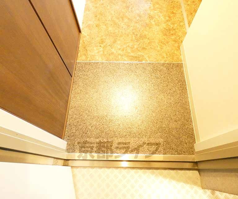 玄関　きれいな玄関です。