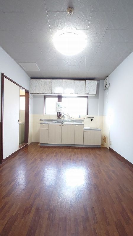 居室・リビング　DK6帖