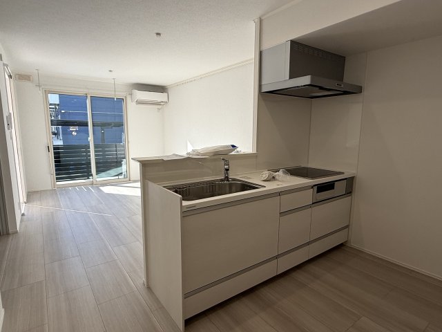 キッチン　キッチン部分でございます。