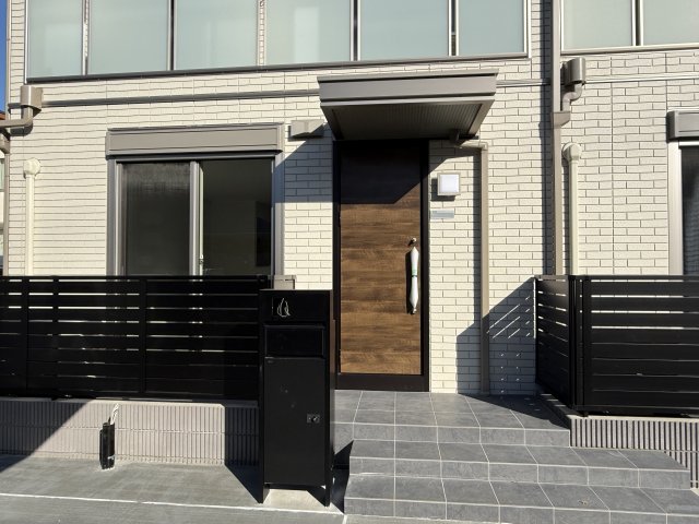 エントランス　毎日通るエントランスはこのようになっています