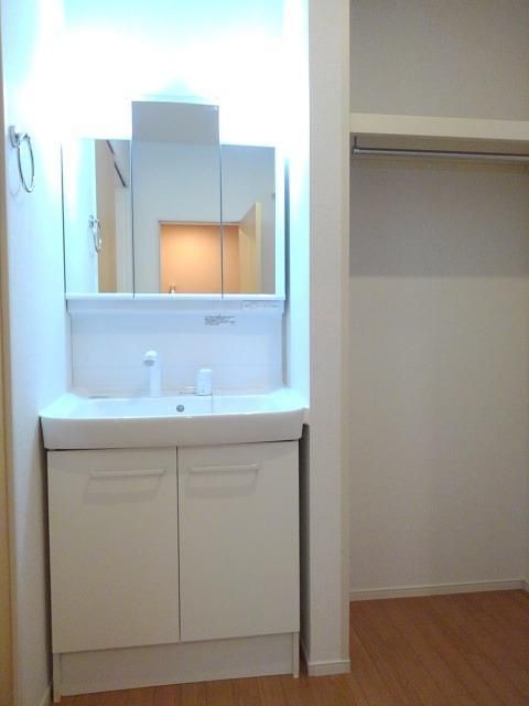 洗面設備　洗面所です