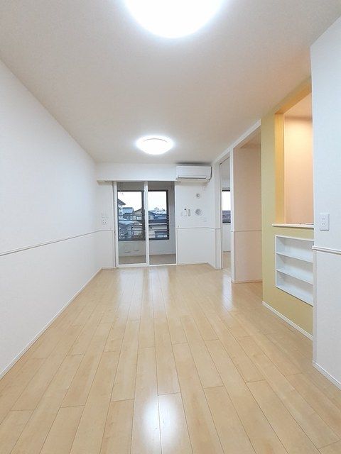 居室・リビング　使いやすいリビングです