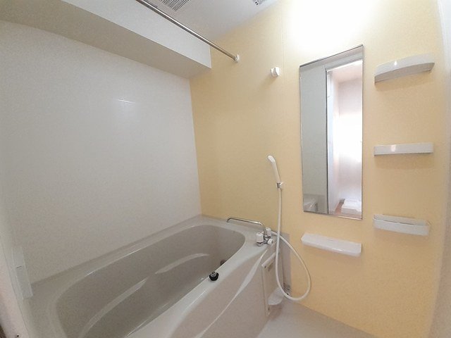 バス・シャワールーム　日々の暮らしに欠かせないお風呂です