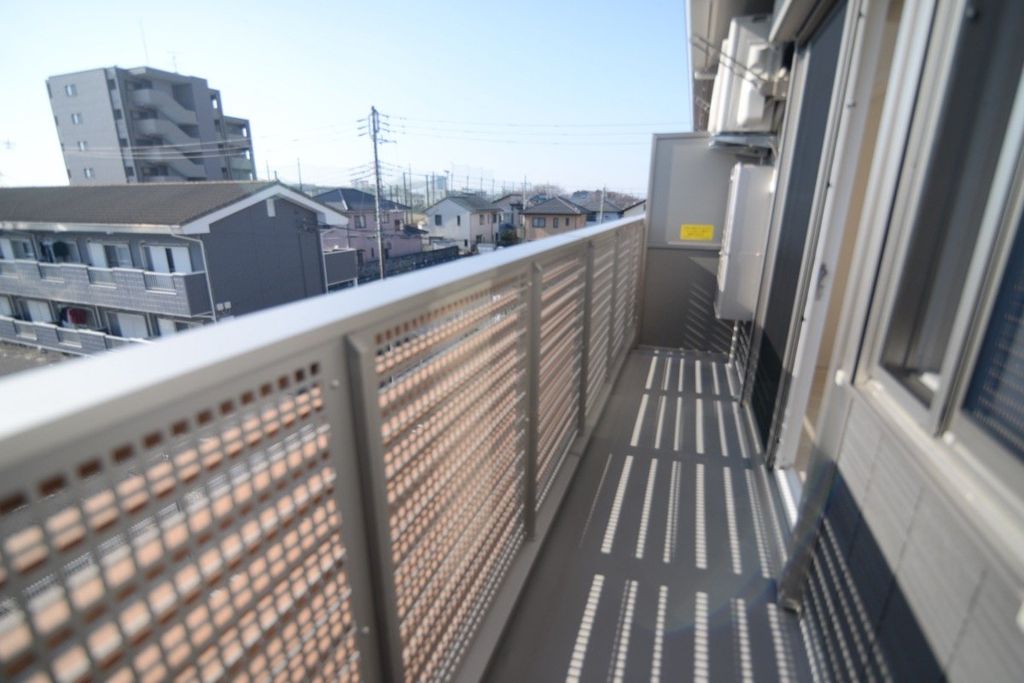 バルコニー　バルコニー