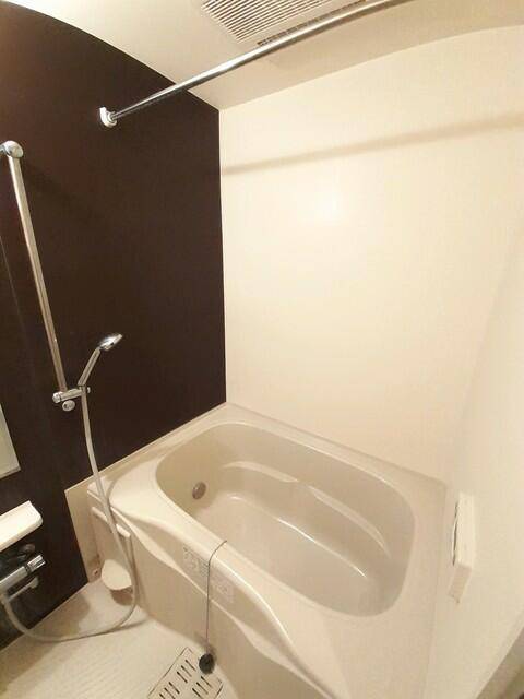 玄関　エアコン完備