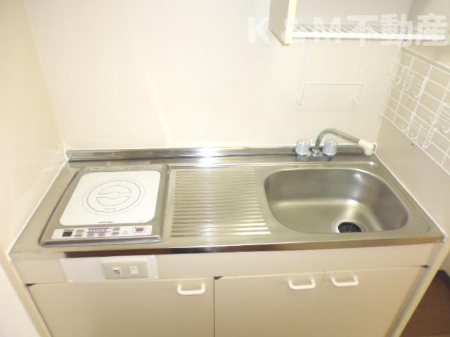 キッチン　キッチンでお料理をお楽しみください