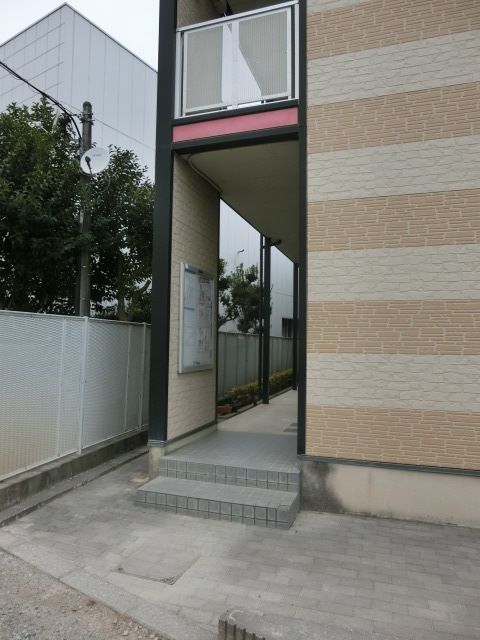 エントランス　お部屋へはこちらから