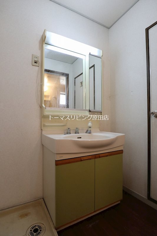 洗面設備　203号室写真