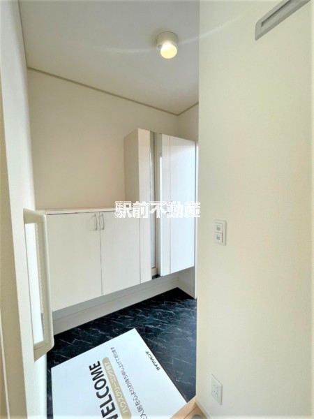 玄関　別部屋写真流用