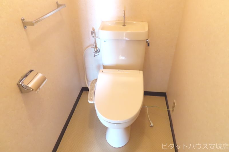 トイレ　同物件別部屋