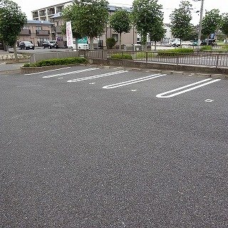 駐車場　駐車場です