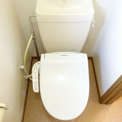トイレ　コンパクトで使いやすいトイレです