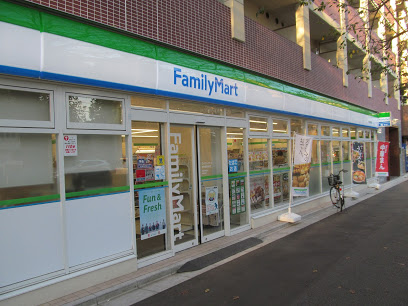 コンビニ　ファミリーマート 中村橋駅西店（コンビニ）まで214m