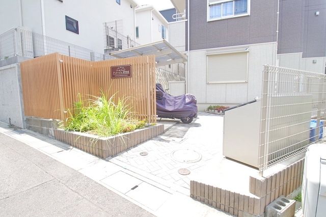 エントランス　★お部屋探しはタウンハウジング稲田堤店まで★