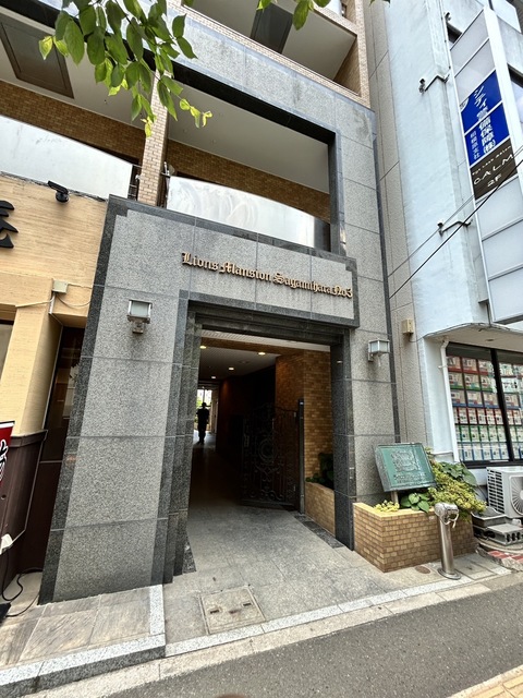 エントランス