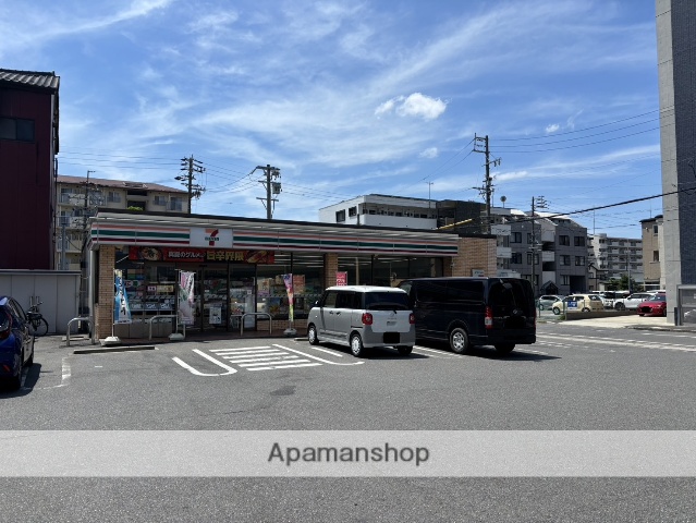 コンビニ　セブン－イレブン名古屋畑江通８丁目店（コンビニ）まで365m