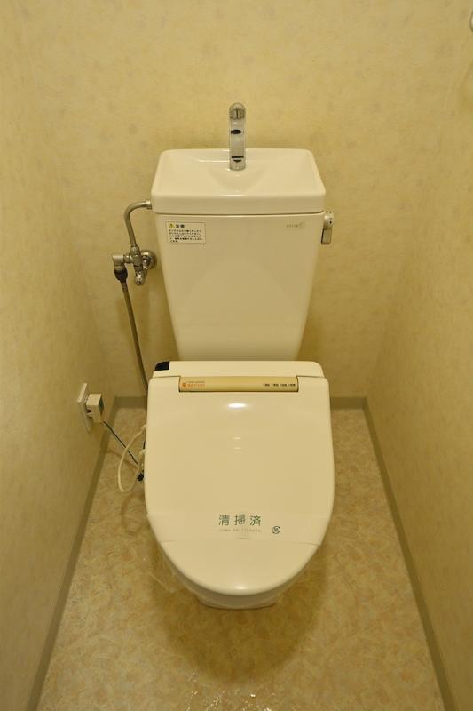 トイレ　トイレ
