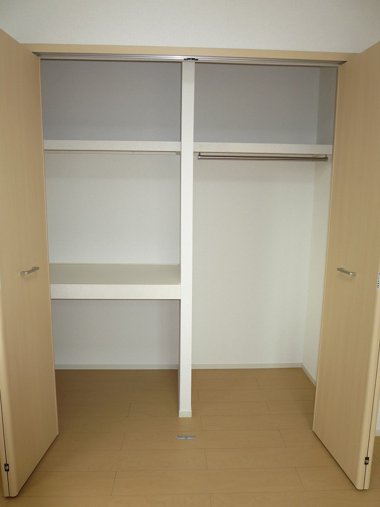収納　クローゼット