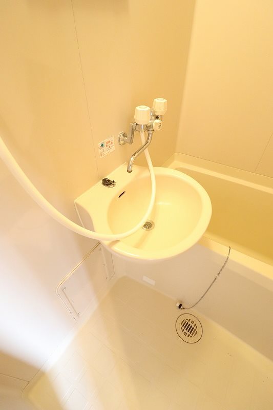 洗面設備　別部屋の写真使用