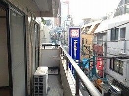 バルコニー