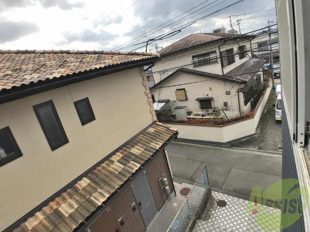 バルコニー　バルコニーから見た様子です。周りは住宅街でした。。