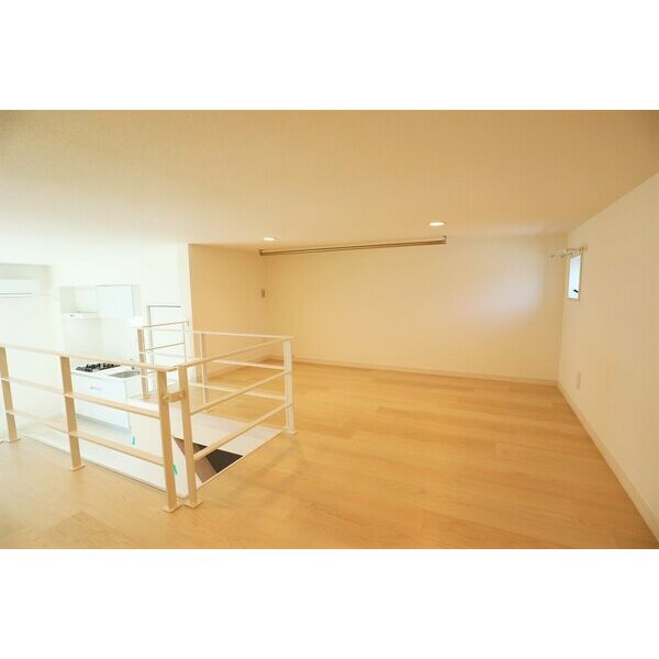 その他部屋・スペース　落ち着いて過ごせるお部屋なので、寝室にいかがでしょうか