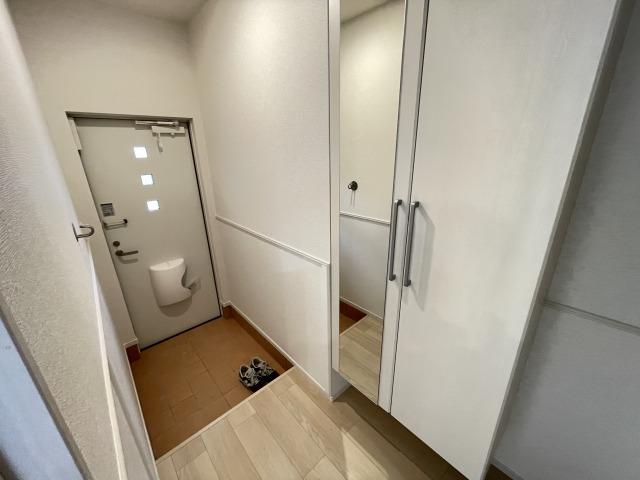 玄関　玄関
