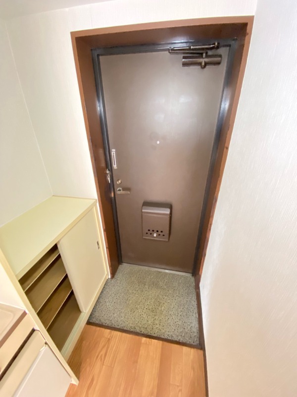 玄関　※他部屋参考写真