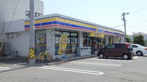 その他　ミニストップ伊勢黒瀬町店（その他）まで185m
