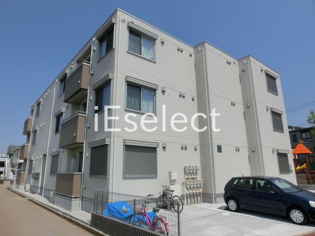 建物外観　大切なペットとご入居できますよ