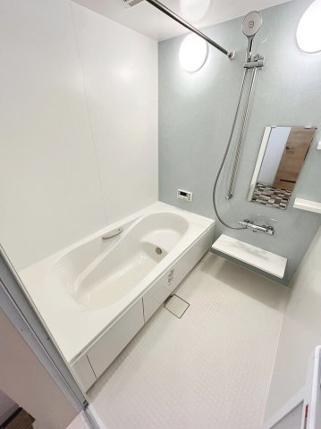 バス・シャワールーム　同物件、類似間取りのイメージ写真です