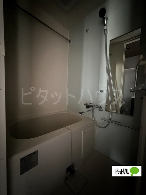バス・シャワールーム　バスルーム