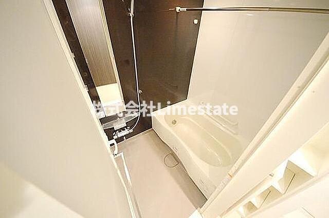 バス・シャワールーム　別部屋参考写真