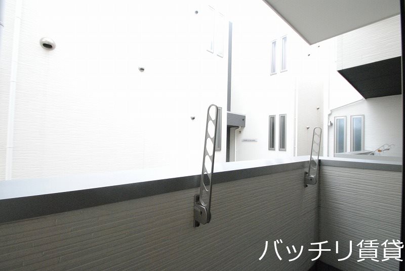 バルコニー　同シリーズの別号室の画像。現況を優先します。