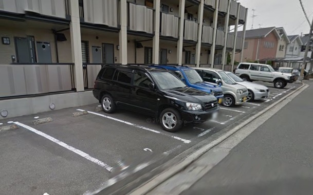 駐車場　駐車場！