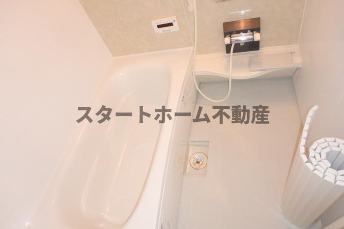 バス・シャワールーム　日々の疲れを癒すお風呂付です