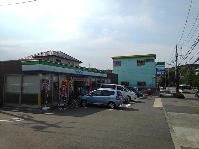 コンビニ　ファミリーマート八王子上柚木店（コンビニ）まで443m