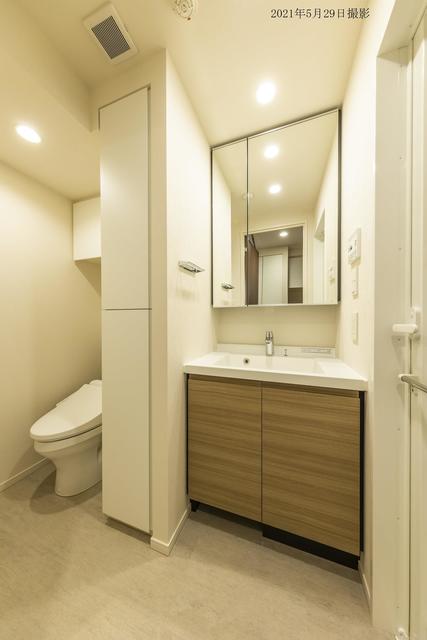 洗面設備　※写真は同タイプ住戸です。
