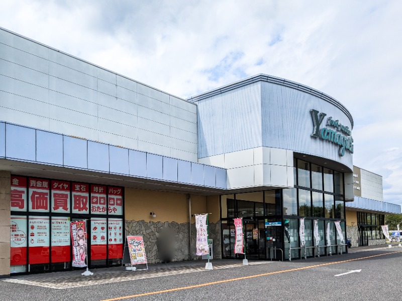 スーパー　ヤマグチスーパー掘米店（スーパー）まで360m