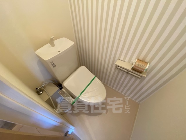 ＪＲ山陽本線 舞子駅 徒歩44分 2階建 築11年のトイレ写真
