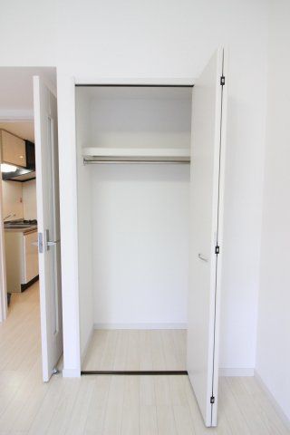 収納　（別タイプ参考写真）アヴァンツァーレ巣鴨　北区滝野川３
