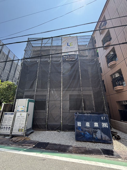 建物外観　建築中