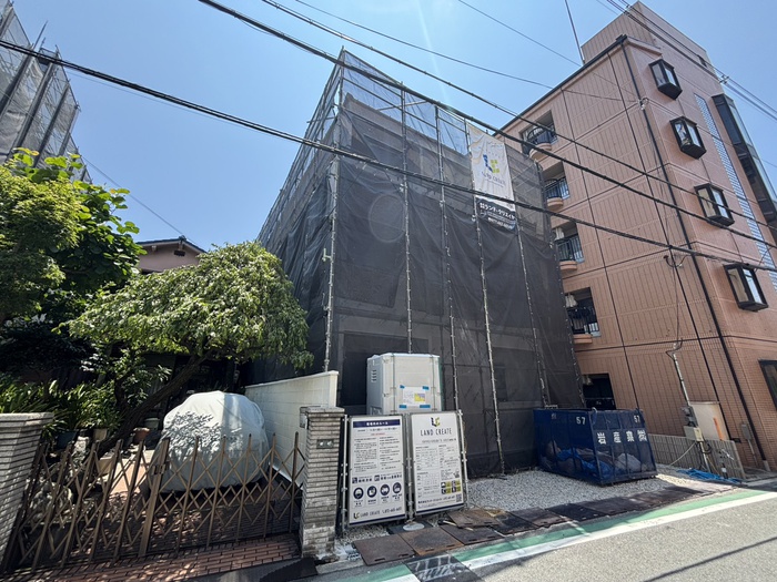 建物外観　建築中