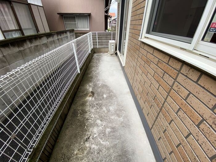 バルコニー　図面と現状に相違がある場合には現状を優先