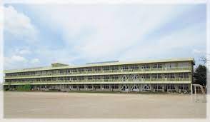 小学校　土浦市立中村小学校（小学校）まで1209m