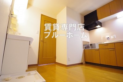 居室・リビング　5.5帖のダイニングキッチンです！